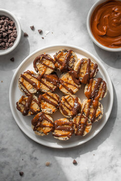 Banana sushi rolls, fun and healthy snack idea made with fresh banana slices, perfect as a light sweet treat for kids and quick homemade dessert