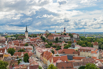 Fototapeta premium Tallinn Old Town and Toompea Hill