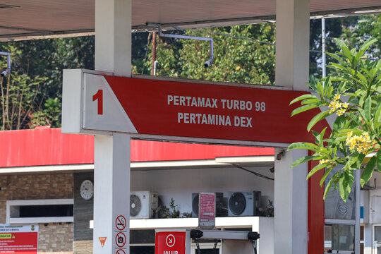 An outdoor view of a Pertamina gas station, the Indonesian state-owned oil and natural gas corporation, sell various fuel products like Pertalite, Bio Solar, Pertamax, Pertamina Dex and Dexlite.