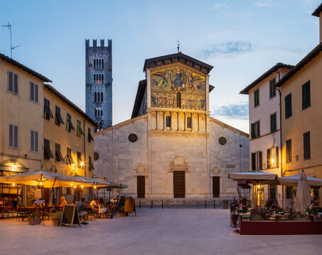 Lucca  - The church Basilica di San Frediano at dusk.