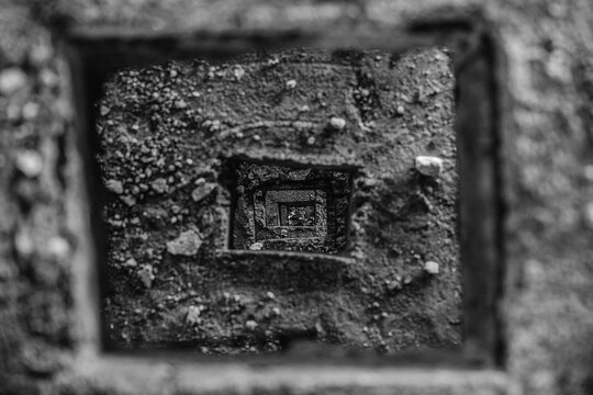 Black and white abstract infinite square tunnel recursion