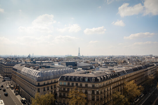 Panoramic aerial view of Paris cityscape with the Eiffel Tower
