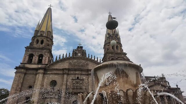 fuente, guadalajara, plaza guadalajara, arquitectura, acu&aacute;tico, estatua, italia, plaza, aparcar, cielo, europa, ciudad, escultura, monumento, roma, hito, par&iacute;s, edificio, viajando, vaticano, turismo, 
