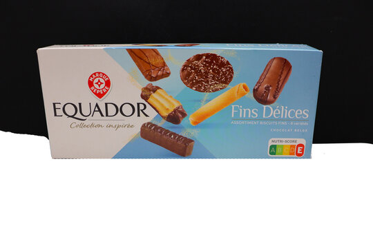 Boite de g&acirc;teaux de Leclerc