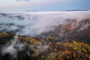 Wierchomla, Małopolska, Sądeckie, jesień widok z powietrza. © Maciej G. Szling