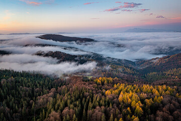 Wierchomla, Małopolska, Sądeckie, jesień widok z powietrza. © Maciej G. Szling