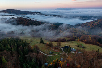 Wierchomla, Małopolska, Sądeckie, jesień widok z powietrza. © Maciej G. Szling