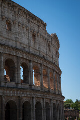 Obraz premium Ancient Rome landmarks and architectural details including the Colosseum, Pantheon, Roman Forum and Basilica of Saint Clare in Assisi, Italy