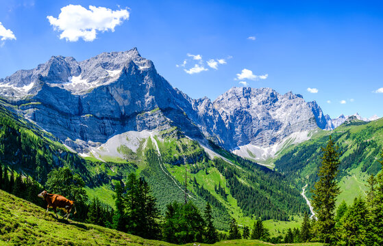 famous valley in austria - alpe eng