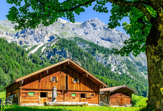 famous valley in austria - alpe eng