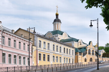 Obraz premium Holy Trinity Monastery on Bolshaya Sovetskaya Street in Smolensk, Russia