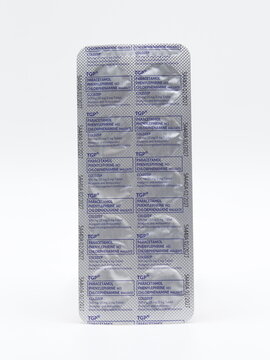 The generics pharmacy paracetamol coldzep in Manila, Philippines
