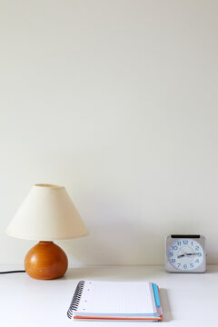 Minimalist home office desk setup for productivity