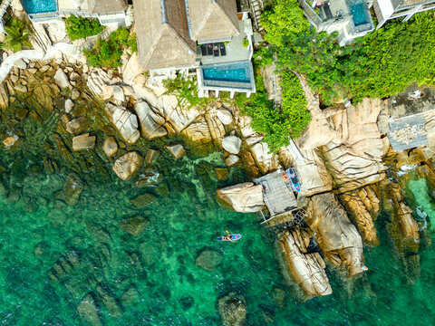 Aerial view of Koh Tao villas above clear tropical sea
