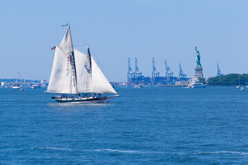 Fototapeta premium sailing ship in the sea
