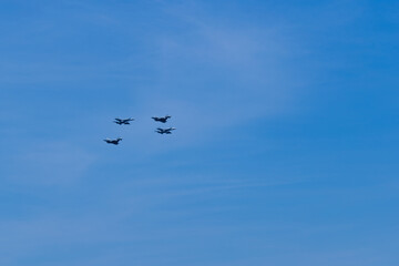 Fototapeta premium airplanes in flight