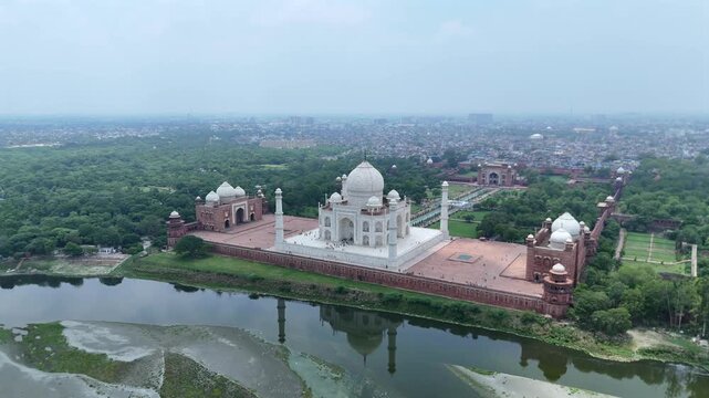 Aerial shot of Taj Mahal in Agra, Uttar Pradesh, India