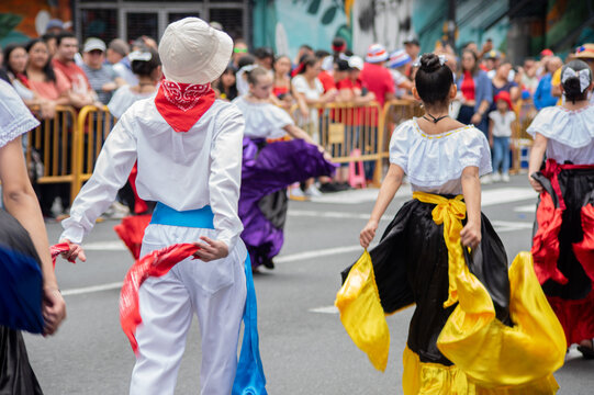 Costa rica independence day parade traditional folk dancing