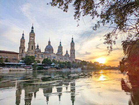 Basilica  Our Lady river Zaragoza