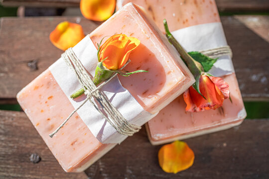 Natural and moisture rose soap made of fresh flowers