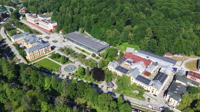 Drone shot of deptak (promenade) in Krynica Zdroj mountain resort, Poland