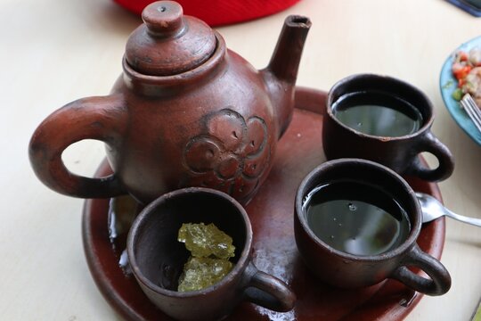 Authentic teh poci experience: A taste of indonesian tradition,