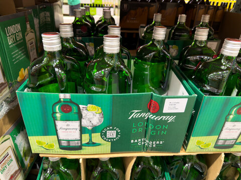 Tanqueray London Dry Gin Bottles Displayed At Costco