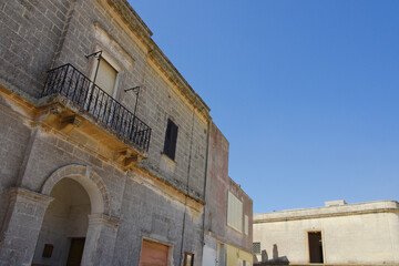 Fototapeta premium Old building in Giuliano di Lecce, a hamlet in the municipality of Castrignano del Capo, in the province of Lecce, Apulia Region, Italy