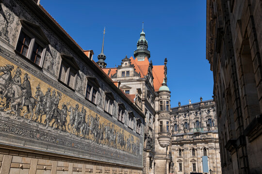 Historic Procession of Princes mural in Dresden old town