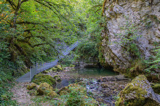 Gorges de l'Ab&icirc;mesSaint-Claude, Jura, France, Europe