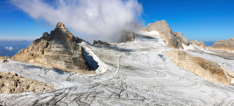 Panorama of Dachstein glacier in Austria Alps. Nice mountain landscape.  The plateau is the best place for skiing,  Styria.