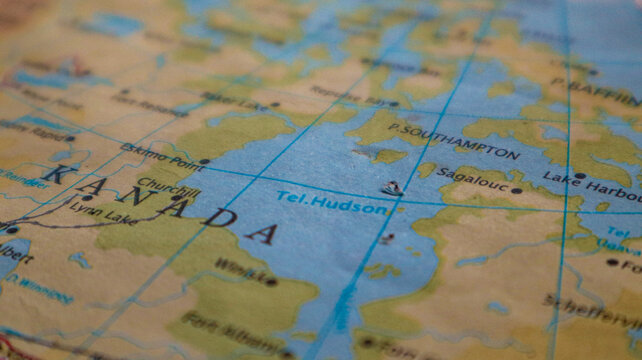 Map of Hudson Bay in northeastern Canada which is connected to the Atlantic and Arctic Oceans