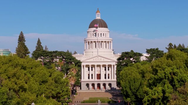 View aerial images of the California State Capitol in Sacramento showing the west side and the annex construction to the east