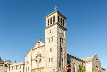Fototapeta premium The Cathedral of St. Mary of the Assumption in Trenton, New Jersey, featuring striking Gothic Revival architecture and serving as the cathedral of the Diocese of Trenton.