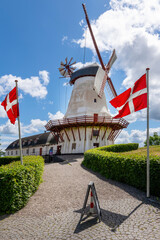 Fototapeta premium Düppeler Mühle/Dybbol Molle bei Sonderborg/Sonderburg Dänemark