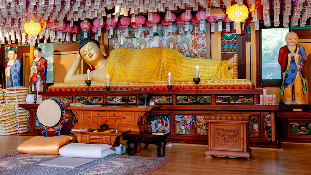 Interior of Haeundae Yonggungsa Temple in Busan