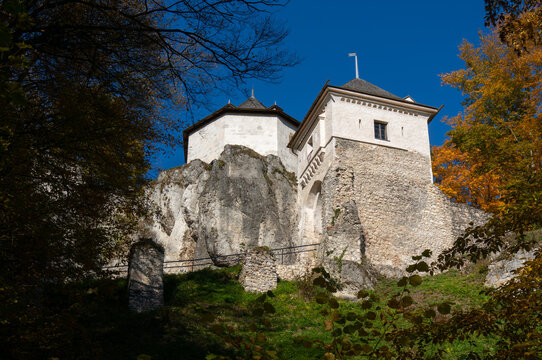 Ojc&oacute;w Castle, view from below, blue sky, October, stronghold was built by Casimir III the Great in second half of fourteenth century. Ojcowski National Park, Poland.