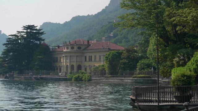 Como_lakeside_promenade_06