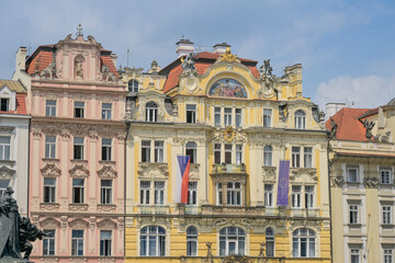 Fototapeta premium Altbauten am Altstädter Ring, Altstadt Stare Mesto, Prag, Tschechien