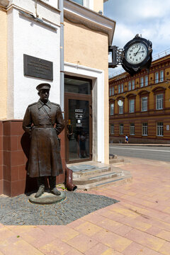 Bronze monument to police captain and partisan Kuritsyn in Smolensk, Russia