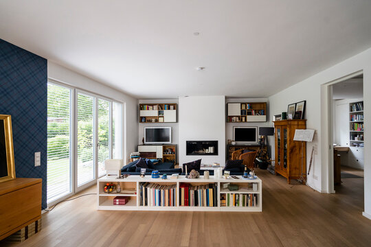 Empty living room of a haose