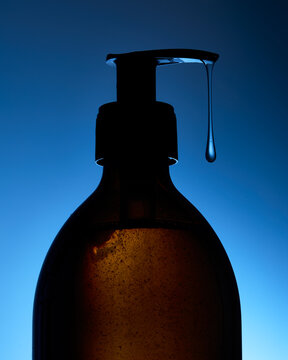 Gel douche savon  avec texture qui coule