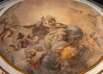 Fototapeta premium PISA, ITALY - JUNE 22, 2026: The fresco of God the Creator in the side cuopla of church Chiesa di Santa Maria del Carmine by unknow artist from 17. - 18. cent. 
