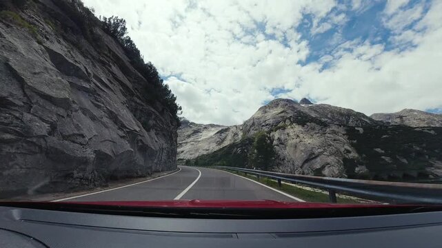Kamerafahrt zum Grimselpass