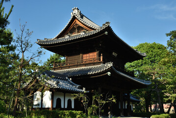 Obraz premium 建仁寺 三門(京都市東山区)