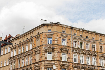 Obraz premium Historic residential building facade with ornate architecture