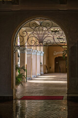 Fototapeta premium Arched Causeway with Granite Columns 