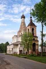 Church of St. Peter the Metropolitan in Pereslavl-Zalessky © YuliaB