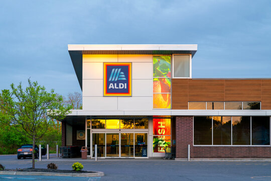 Ilion, NY - May 22, 2026: Blue-Hour wide exterior view of ALDI Markets grocery store, located at 5 Central Avenue, Ilion, NY 13357