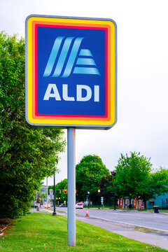 Ilion, NY - May 22, 2026: Evening exterior view of ALDI Markets pole sign located at 5 Central Avenue, Ilion, NY 13357